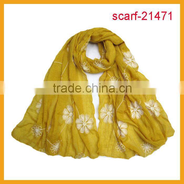 latest lady fashion scarf paisley embroidery scarf