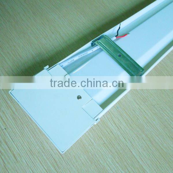 LED tri-proof light fixture 18W1300-1600lm