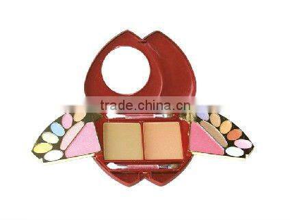 12eyeshadow,6lipgloss and 3blusher