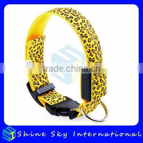 New Style Stylish Dog Collar With Flashing Lighter