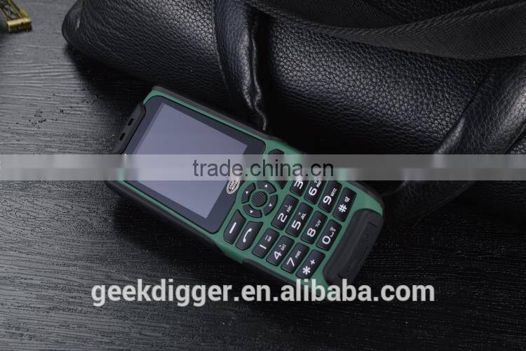 XP3500 Green Quad Band Unlocked Phone FM / MP3 / Dual SIM / Flashlight / Power Bank