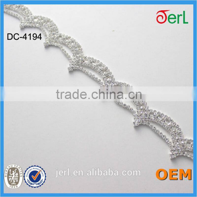 2016 New Fashion rhinestone crystal head jewelry chain for wholesale