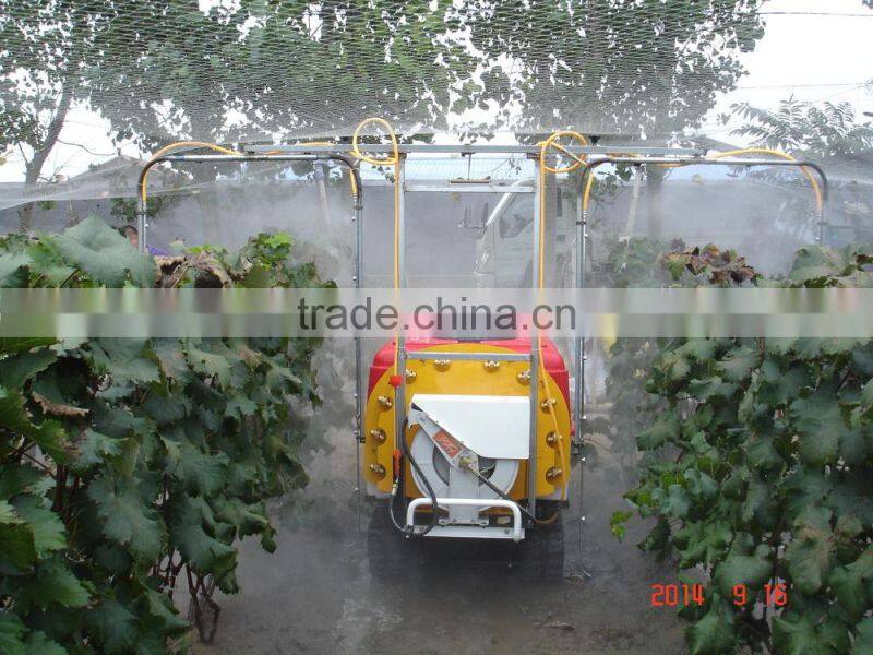 remote control crawler type air-assisted sprayer