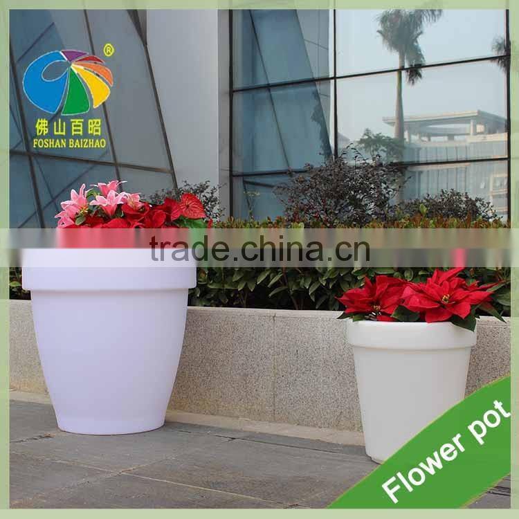 Light Up Color Waterproof IP65 RGB Illuminated Led Mood Light Flower Pot PE Led Pot Lights Led for Garden Decor