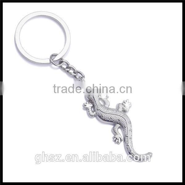 Personalized metal badminton racket sports keychains manufacturer