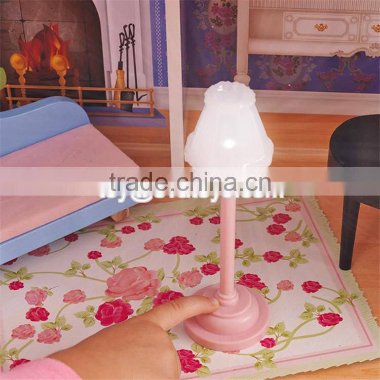 New arrival luxurious and colorful wooden large dollhouse for kids W06A221