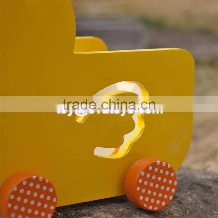 New design lovely duck shape wooden pull car toy for toddlers W05B158