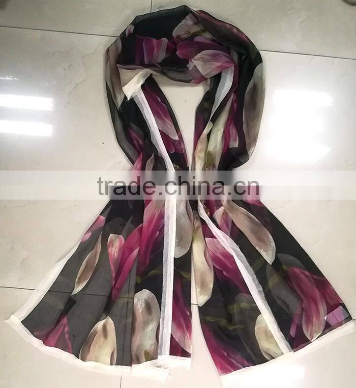 High quality fashionable digital print feather muslim hijab silk scarf
