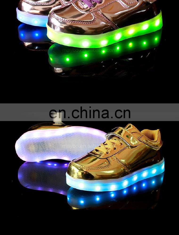 Factory Wholesale new design shining mirror finish PU leather Children Kids LED shoes sneakers footwear