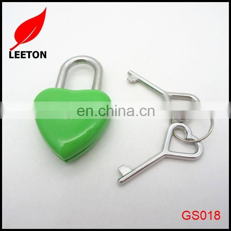 Colored Zinc alloy heart padlock