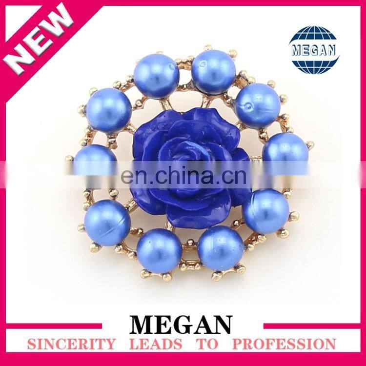 2016 Top fashion metal rhinestone buttons for garment