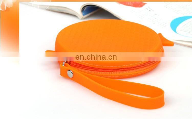 Cartoon Shape Round Mini Money Bag Assort Coin Bank Fish Shape Girls Clutch Silicone Wallet Wristlet Purse