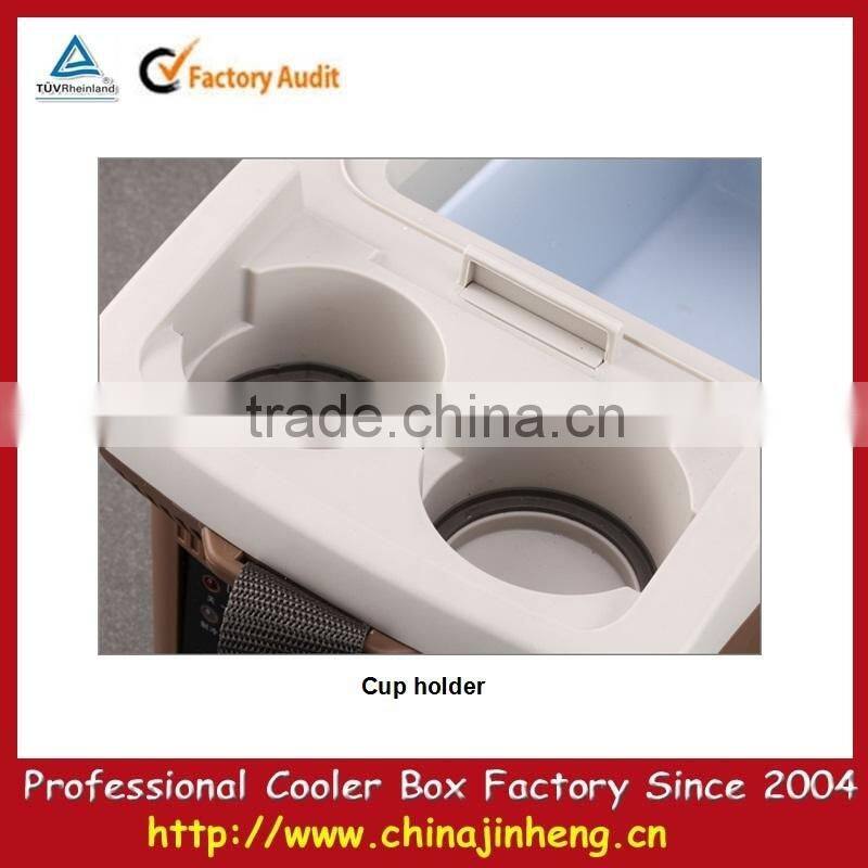 new fashion 12V car cooler,car fridge,portable thermoelectric cooler