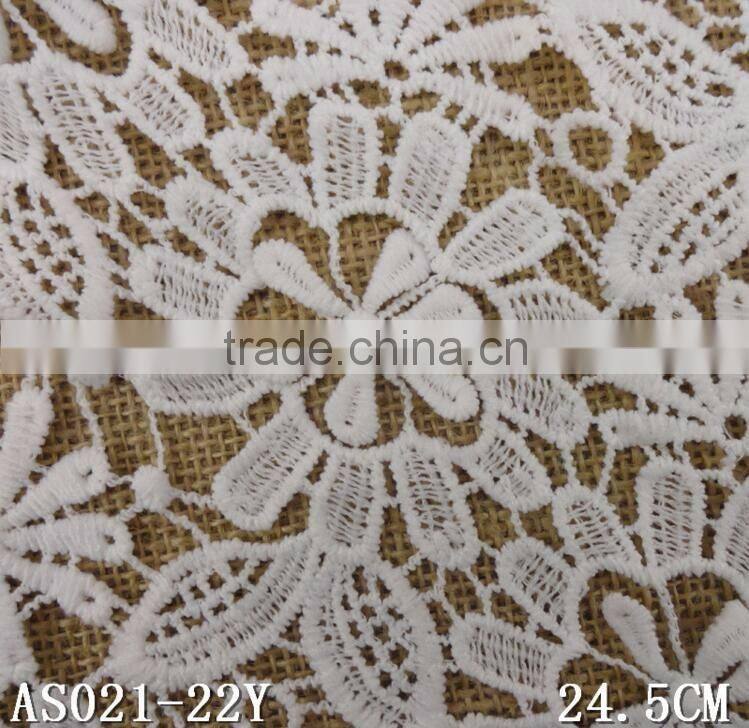 Factory Cheap Creamy White 24.5cm Wide Nylon Milk Fiber Embroideried Water Soluble Woman Dress Laces Fabric