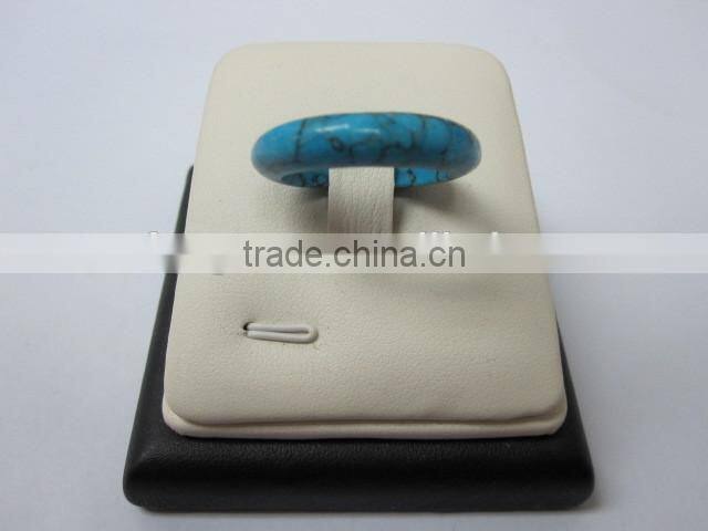 Mixed Different Fashion Style of Gemstones Rings Various Shape Gift Box