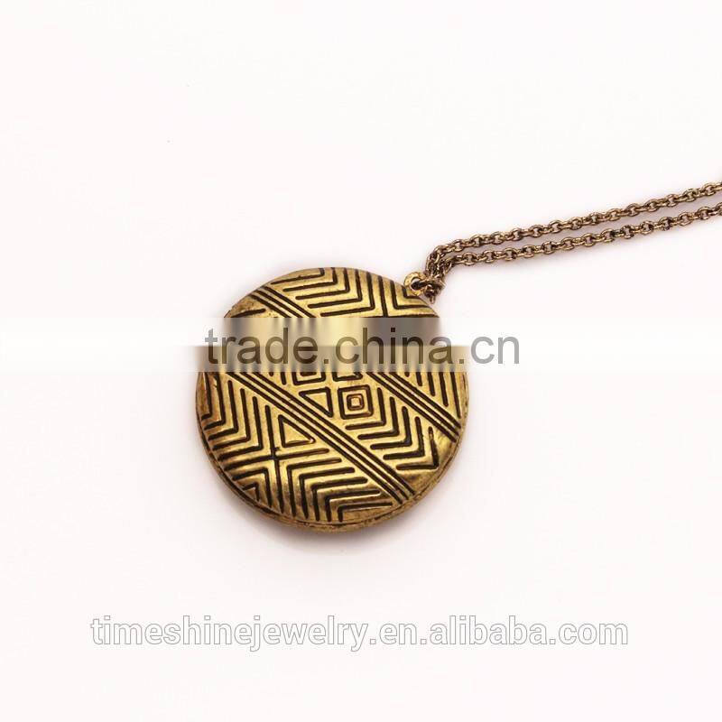 Gold Tone Fashion Women Alloy Locket Chain Pendant Necklace