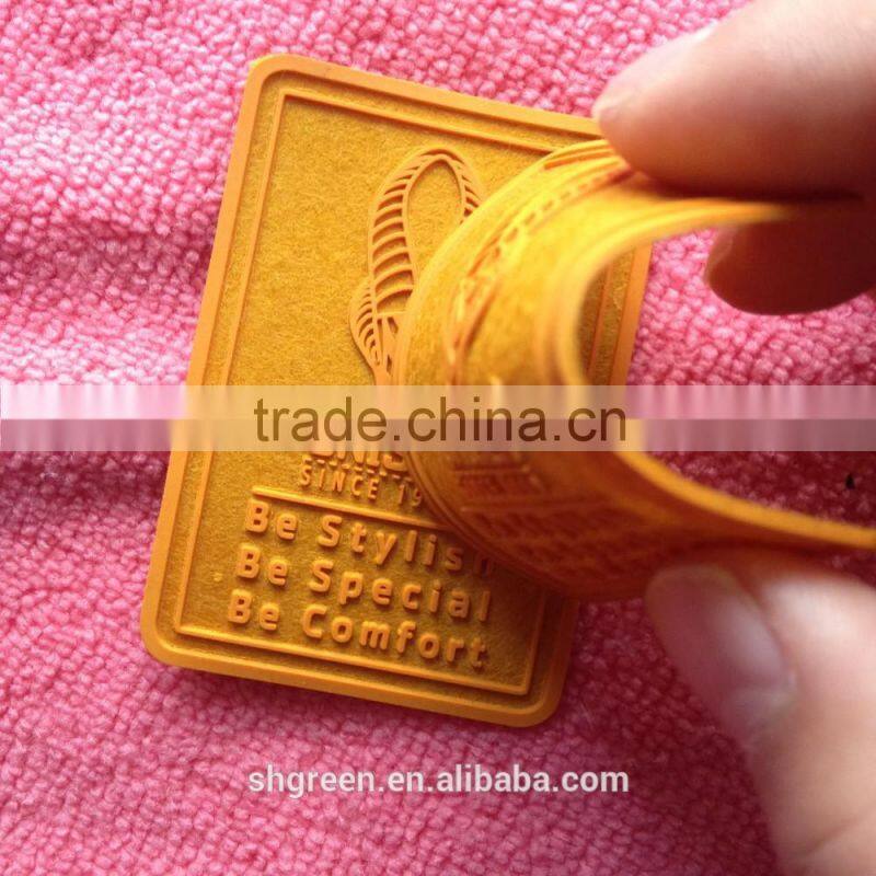 Microfibre basis raised rubber animal foot logo patch