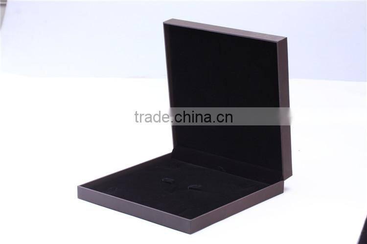 High-end custom made PU jewelry packaging case for earrings Bracelets