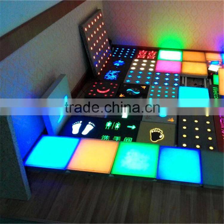 2016 hot sale garden lamp design in any designs with 8 kinds of product 50000hours life span