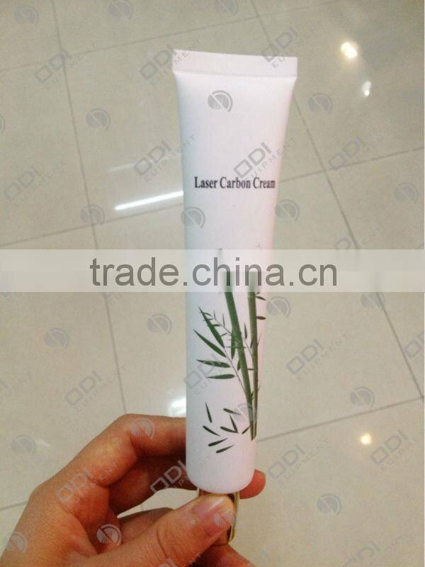 China Factory Best Black Doll skin rejuvenationcarbon powder 50g acne treatment laser carbon mask