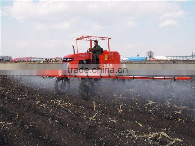 Small self-propelled agricultural sprayer machine