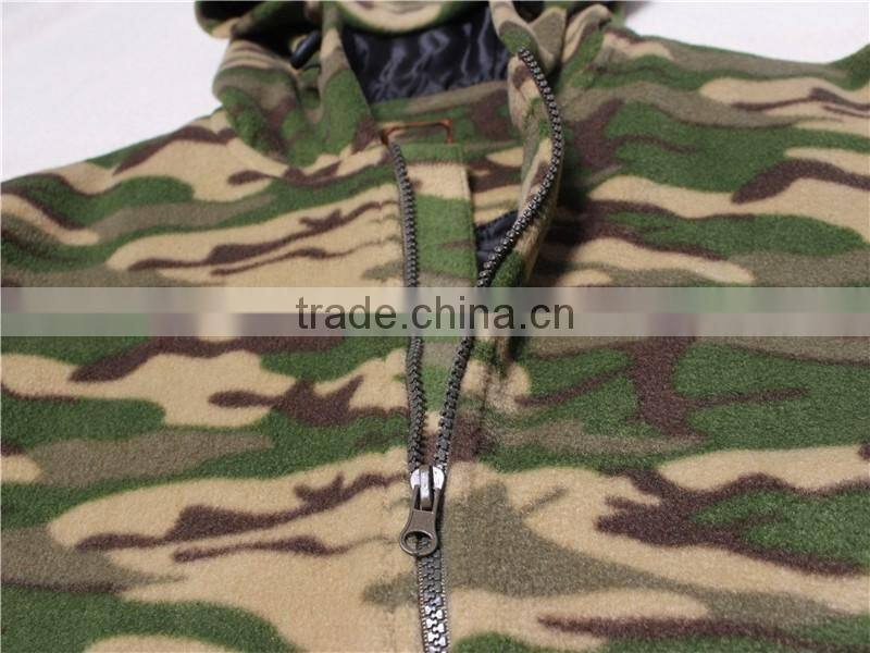 wholesale clothing soft polar fleece military men' s camo hunting winter jacket with hoodie