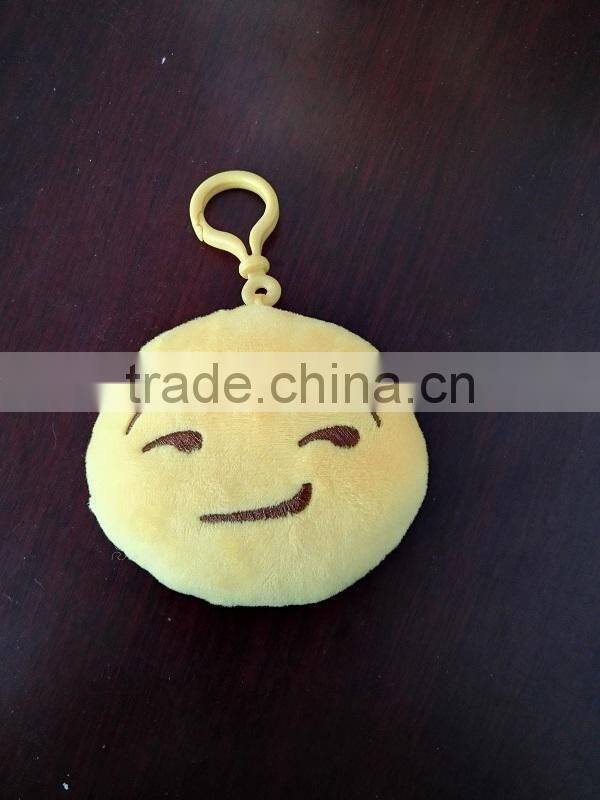 Customs stuffed soft emoji keychain popular cheap mini pillow stuffed plush custom whatsapp emoji emoticon keychain
