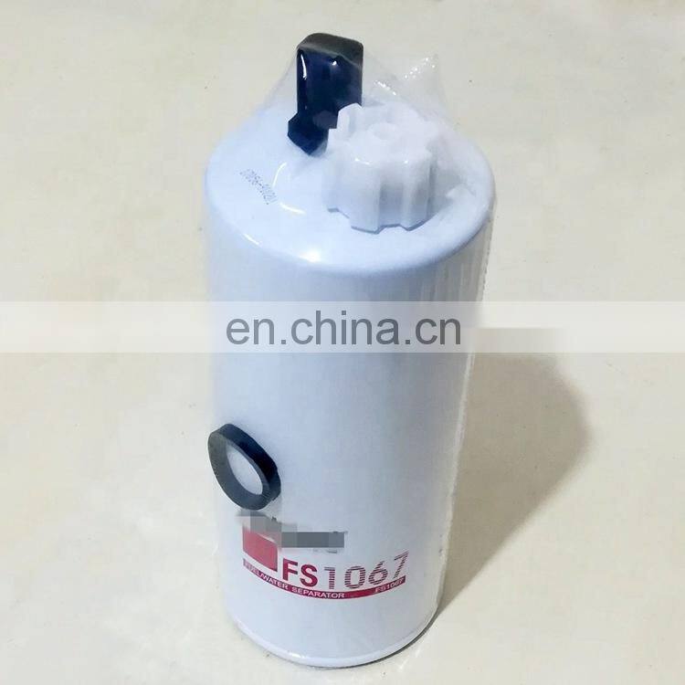 Wholesale Metal Fittings Auto Parts FS1067 Fuel Water Separator