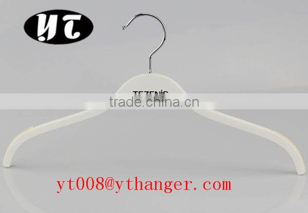 High quality white body silvery hook custom logo baby clothes hangers wooden
