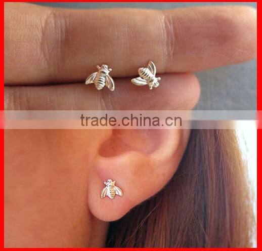 2016 FACTORY promotion summer new arrive dangle pave black zirconia Leaf crystal earring