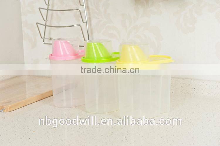 With cover seal storage tank, the kitchen receive tank. The kitchen is receivedelf