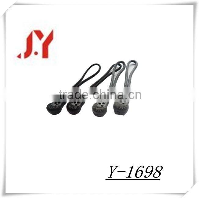 China Factory Custom high quality sportswear Plastic Zipper Puller