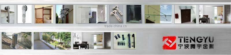 Frameless sliding shower screens