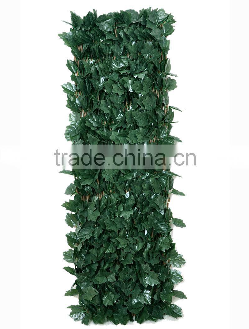 Green maple leaf shape artificial grass fence
