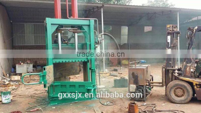 Hydraulic vertical balers for Plastic bottles, ring-pull can baling press machine XSYY-80T