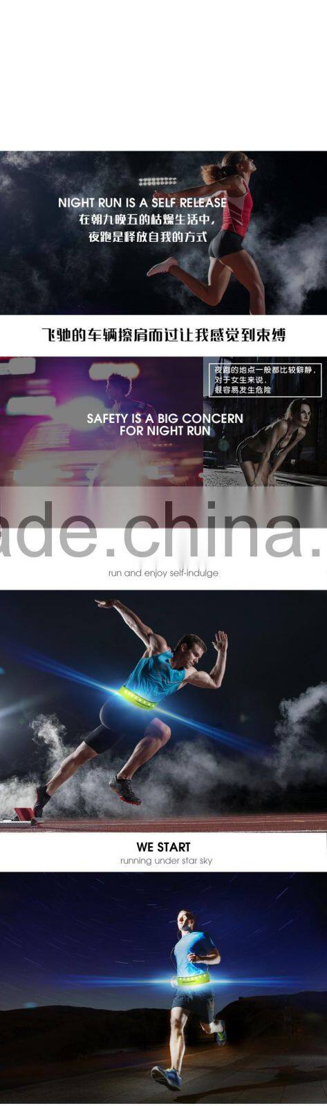 Battery free waist bag with self-powered safety LED light for night runner