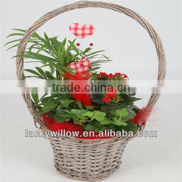 delicate small cheap wicker basket with handle wholesale
