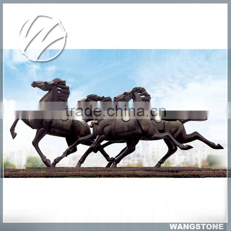 Plaza use large brass horse sculpture