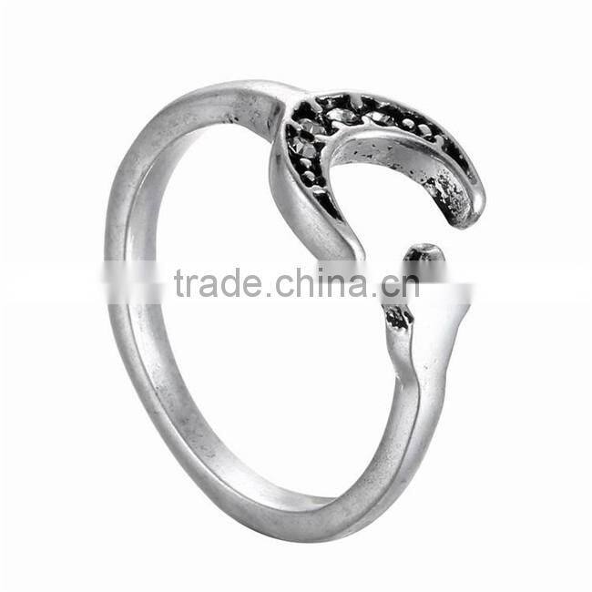 Silver Bronze Plated Moon And Star Knuckle Ring Animal Open Mouth Unisex Rings