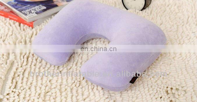 Comfortable travelling inflatable neck pillow