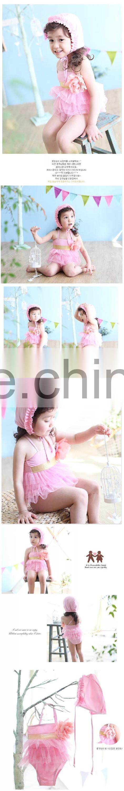 baby girls fashion beach clothes/lovely swimwear with cap for girl