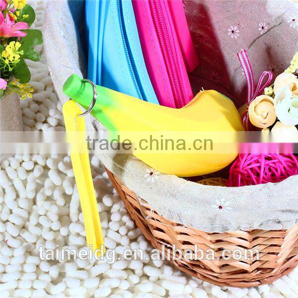 Lower price banana change purse