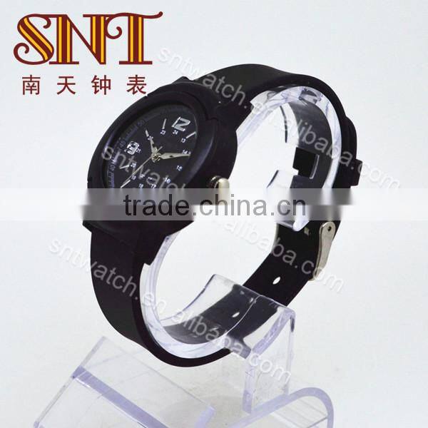 Custom plastic watch with black case and band