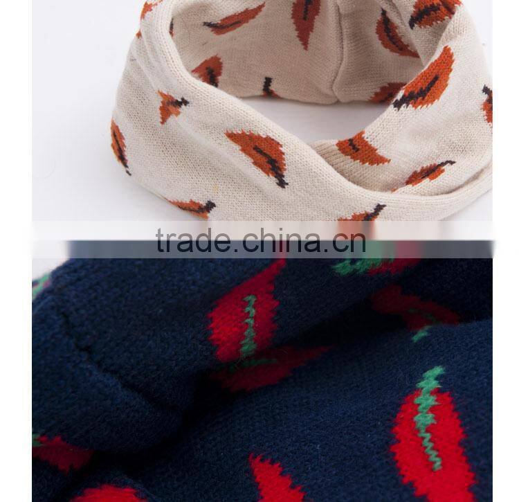 Newest Small Leaf Spreaded Fashion Cute Kids Knitted Winter Circle Loop Scarf