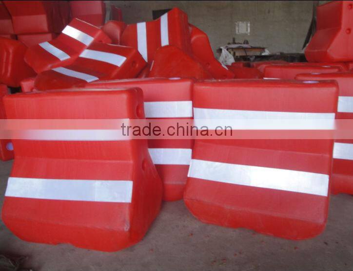 China Alibaba Plastic Portable Water Filled water safety barriers