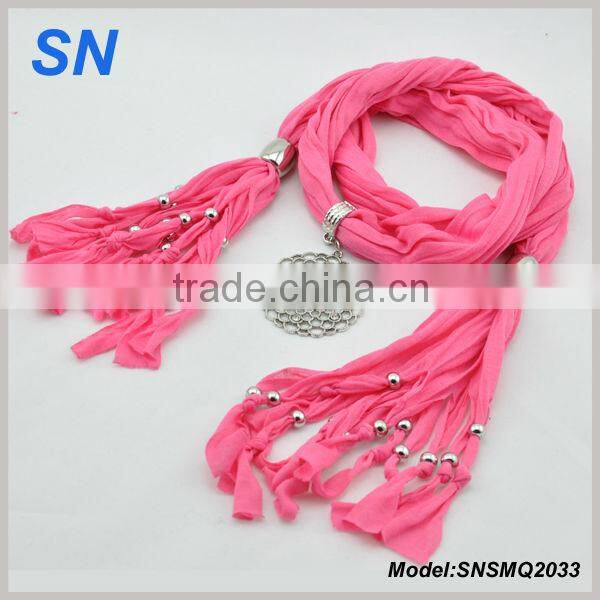 Silver round resin pendant scarves