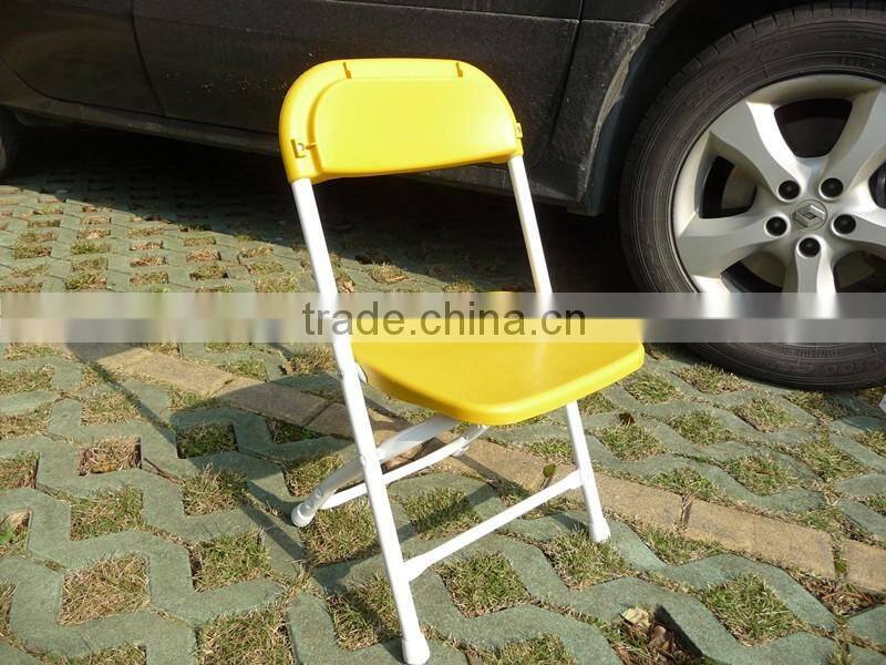Plastic children's folding chair