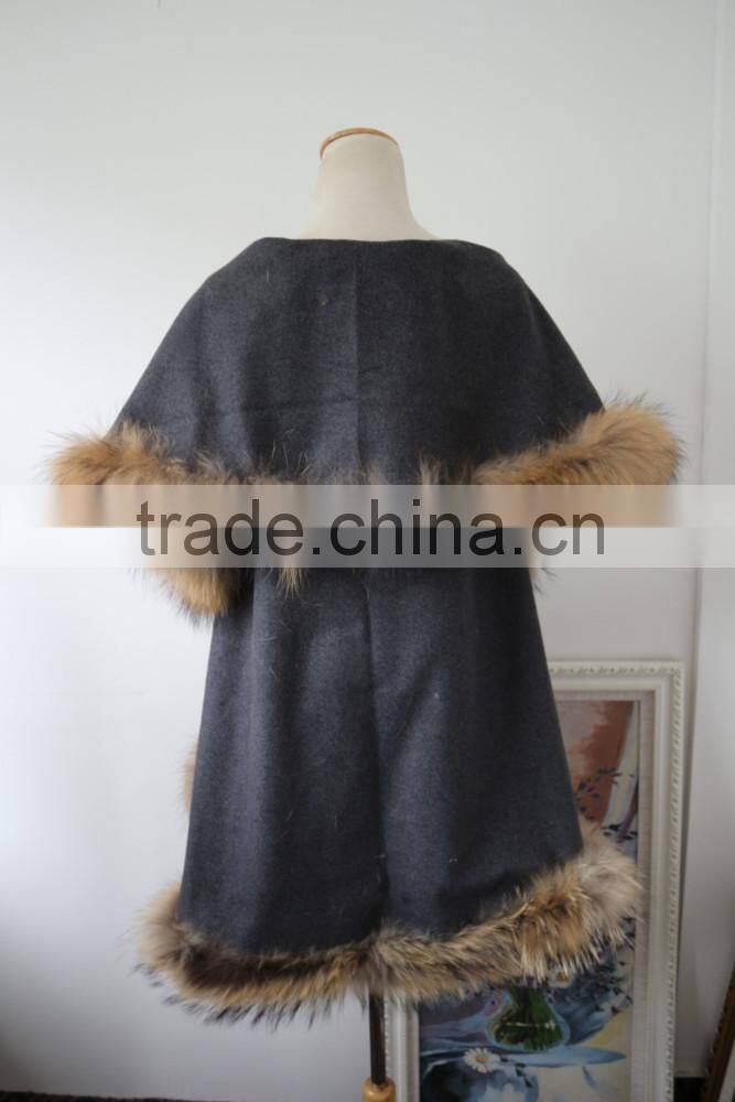 Latest Wool & Cashmere Outwear Womens Capes With Raccoon Fur Trim