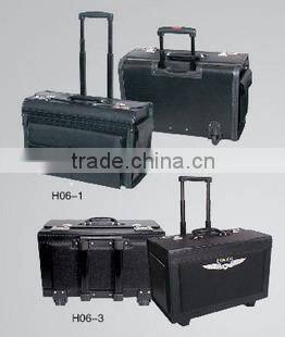Alibaba china newly design fashional leather zipper lock luggage set