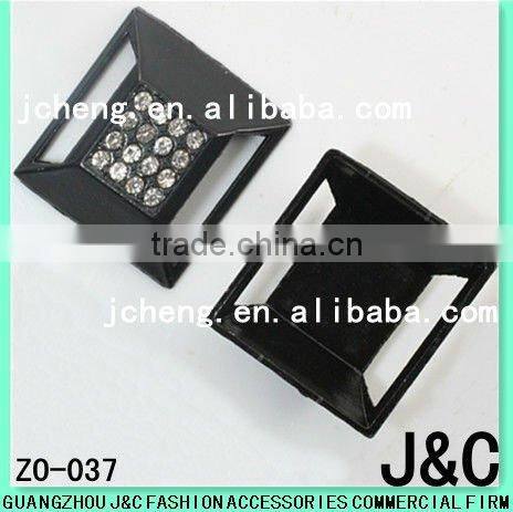 most fashionable T shaped lady shoes accessory